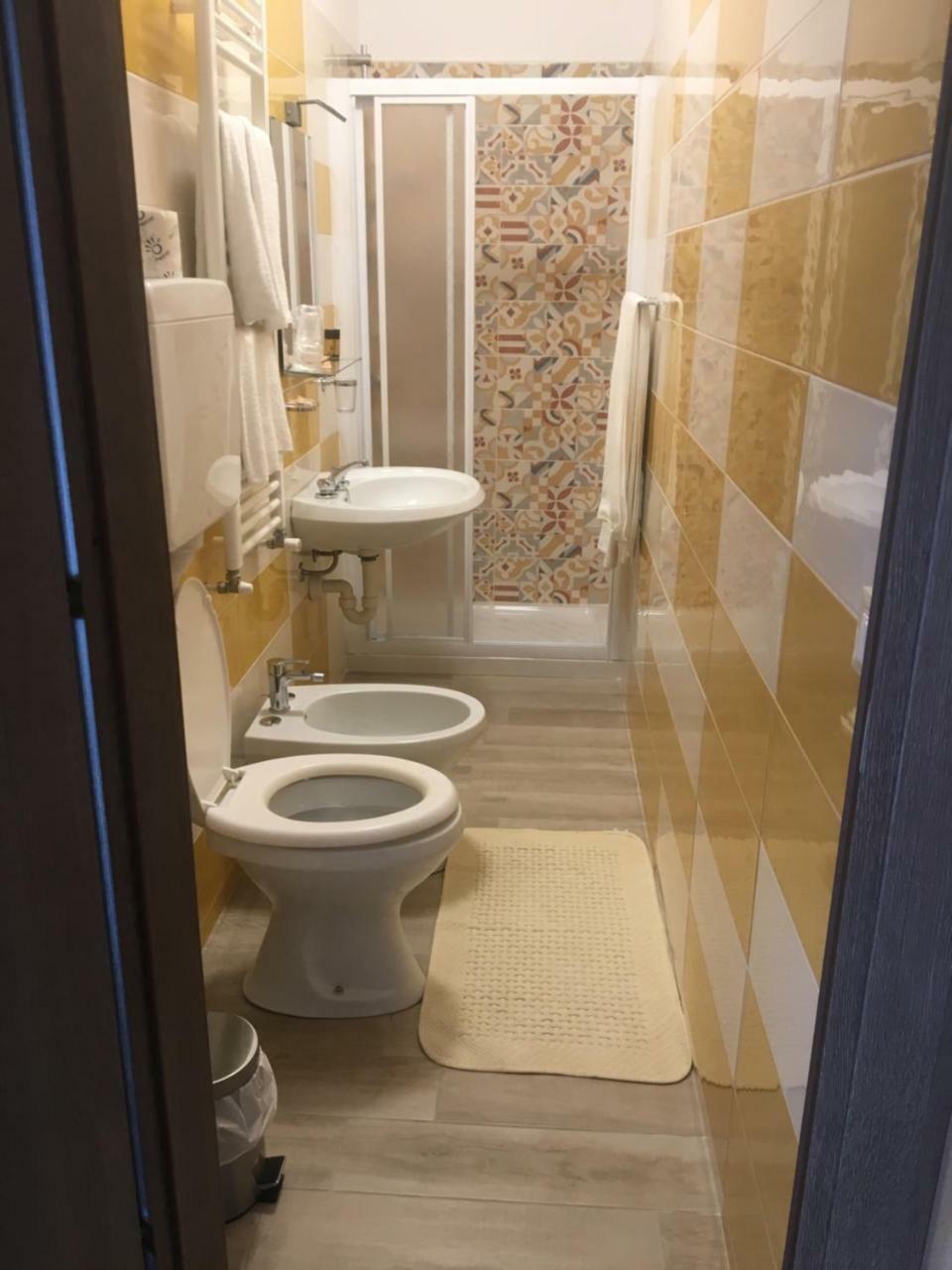 Garessio Locanda Ponte Rosa מראה חיצוני תמונה